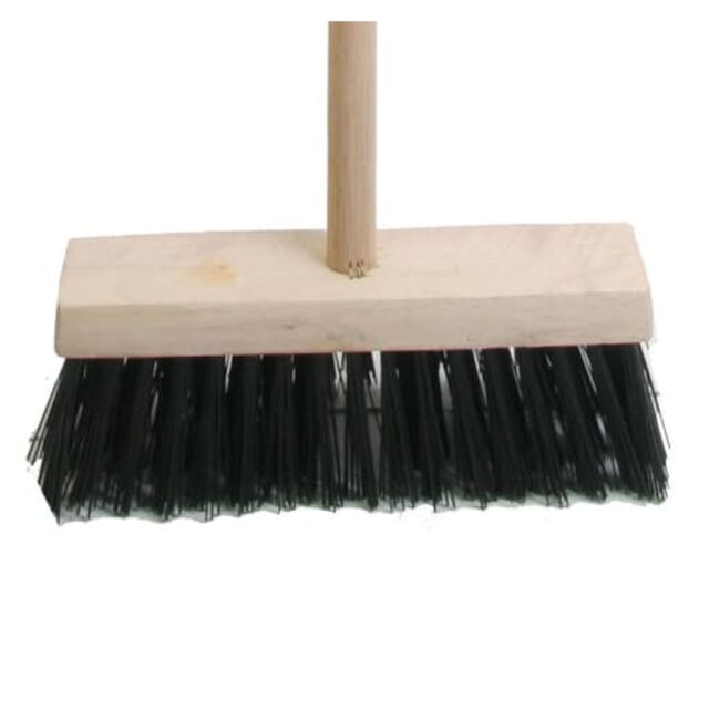 FAIBRPVC13H YARD BRUSH 13" COMPLETE WITH HANDLE (STALE)